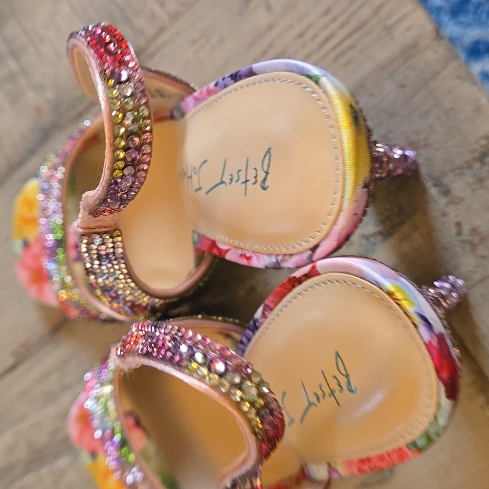 Betsey Johnson Floral Mina Crystal Pink Embellished 4" Heels. New Without Box. - Picture 11 of 17